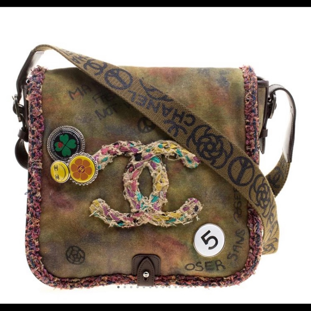 CHANEL Peace and Love bag
